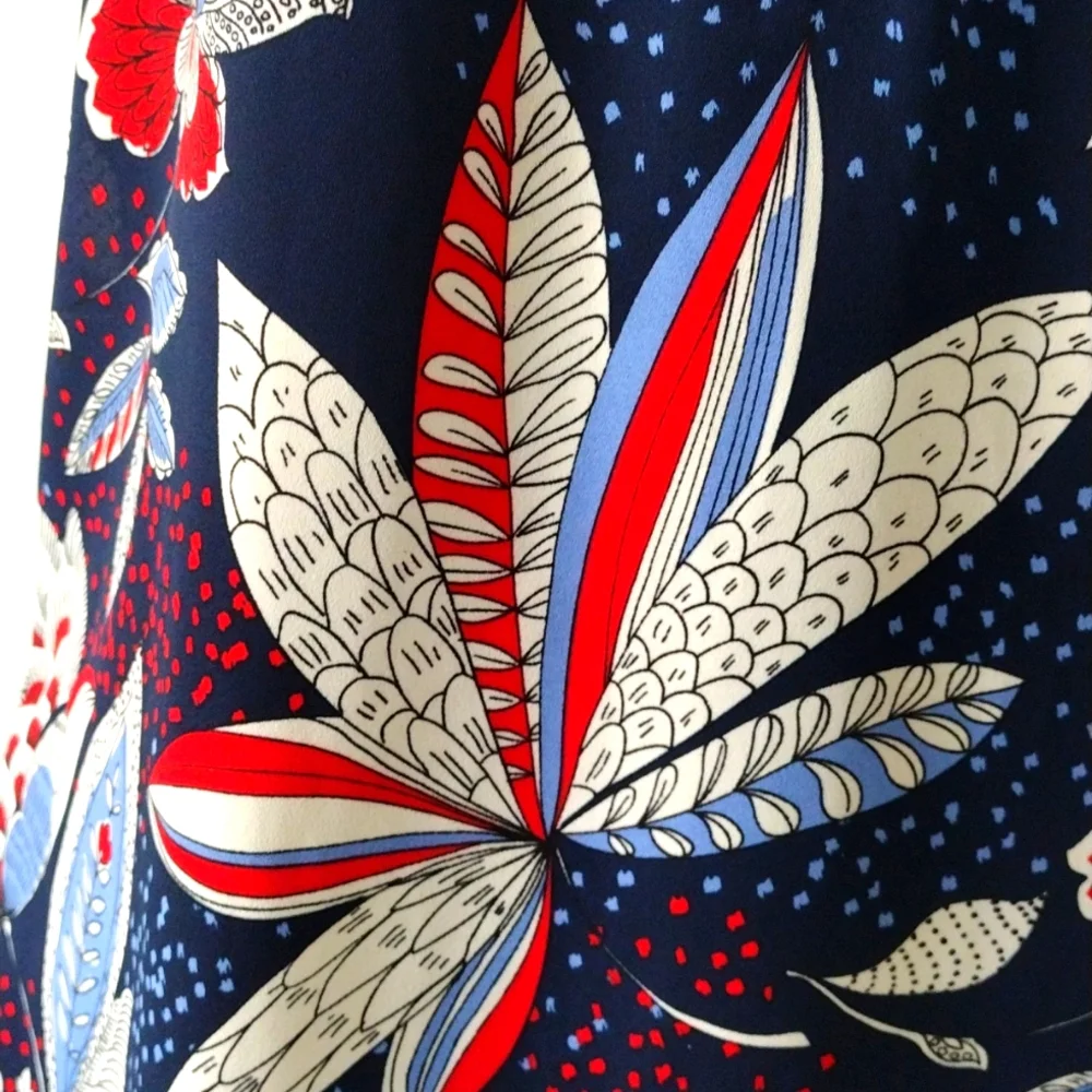 Roz Ali Floral Tank Top Zip V Neck Sleeveless Blouse Red White Blue Medium - Picture 7 of 9
